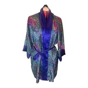 Vintage Victoria’s Secret Gold Label Satin Paisley Robe – One Size
